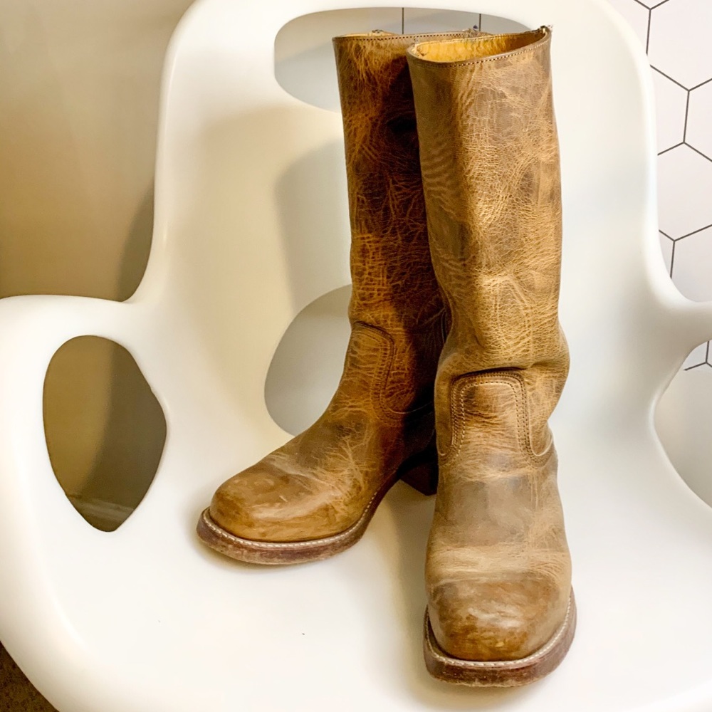 Frye Campus 14L Boots